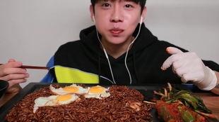 娛樂吃瓜醬10,揭秘娛樂圈最新熱點(diǎn)，帶你領(lǐng)略明星幕后故事