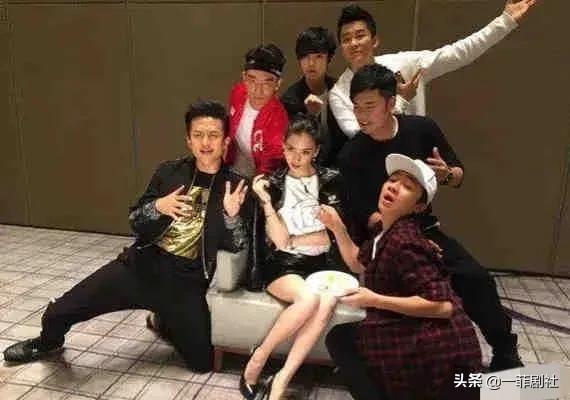 最近娛樂圈吃瓜爆料,明星戀情、丑聞大揭秘！