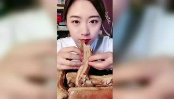 娛樂(lè)吃瓜醬女孩在線觀看,揭秘?zé)衢T劇集幕后故事